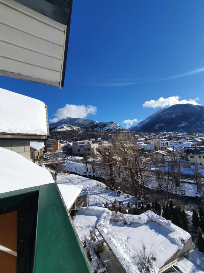 Au Pre Du Moulin - Centre Ville Briancon  Bagian luar foto